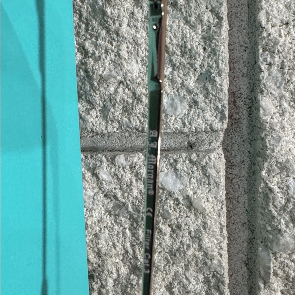 Tortoise Shell Sunglasses - Picture 3 of 5